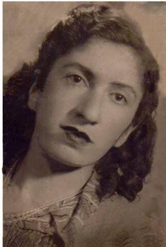 anneanne-munevver